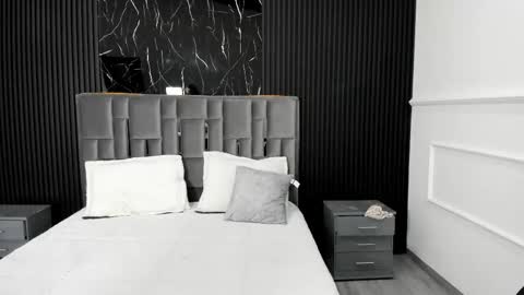 Lola Angel online show from 29, 11, 2025