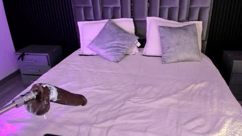 Lola Angel online show from 30, 11, 2025