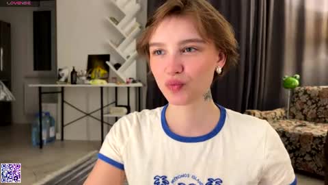 Snapshot of lolaatatee chatting on 11, 7, 2026 lolaatatee online show from 11, 7, 2026