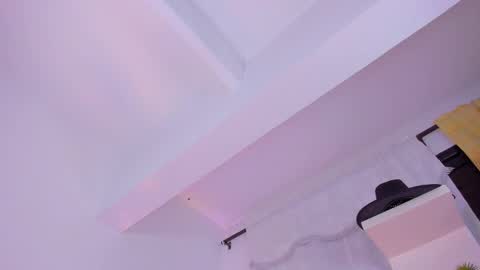 LolaCoper online show from 16, 2, 2025