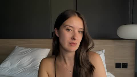 Snapshot of loladom chatting on 22, 6, 2026 Frt Pr1ncess online show from 22, 6, 2026