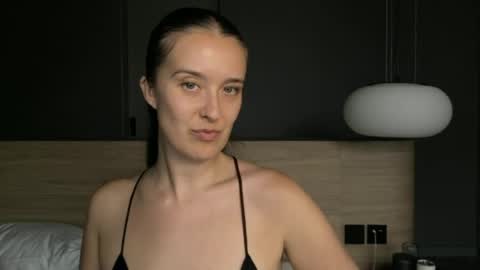 Snapshot of loladom chatting on 26, 6, 2026 Frt Pr1ncess online show from 26, 6, 2026