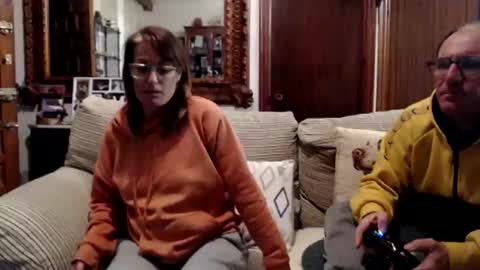 LOLA HUESO y ERIC online show from 4, 2, 2025