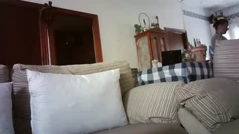 LOLA HUESO y ERIC online show from 27, 2, 2025