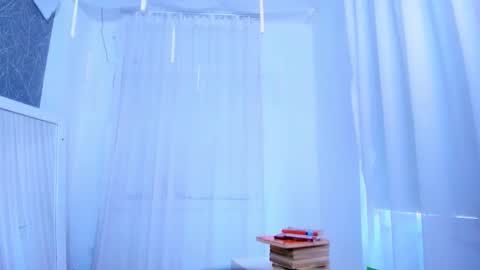 Snapshot of lolajenkiins chatting on 24, 11, 2025 lola online show from 24, 11, 2025