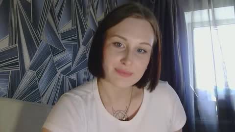 Snapshot of lolalibellule chatting on 24, 9, 2025 Lola online show from 24, 9, 2025