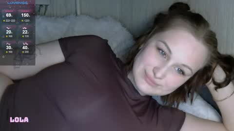 Snapshot of lolalibellule chatting on 27, 10, 2025 Lola online show from 27, 10, 2025