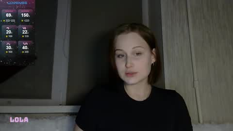 Snapshot of lolalibellule chatting on 31, 10, 2025 Lola online show from 31, 10, 2025