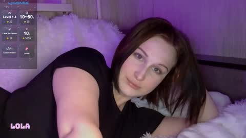 Snapshot of lolalibellule chatting on 9, 11, 2025 Lola online show from 9, 11, 2025