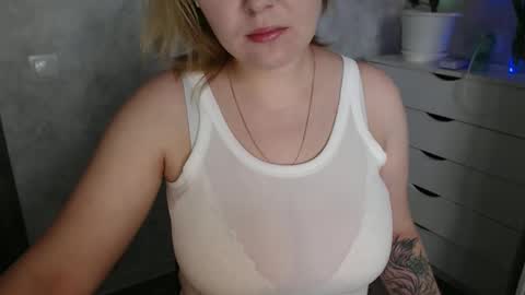 Snapshot of lolamyr chatting on 26, 4, 2026 kiss online show from 26, 4, 2026