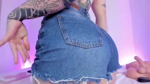 Snapshot of lolap_ chatting on 13, 2, 2025 Lola online show from 13, 2, 2025