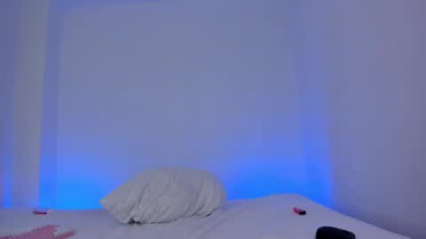 Snapshot of lolap_ chatting on 10, 3, 2025 Lola online show from 10, 3, 2025