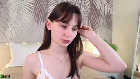 Lola online show from 6, 11, 2025