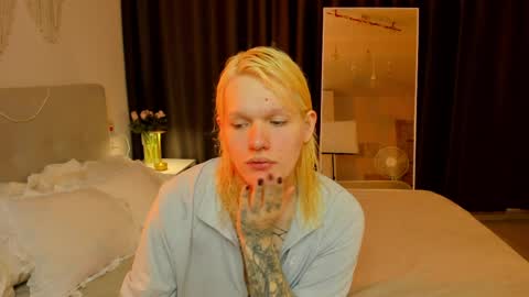 lollita online show from 28, 3, 2026