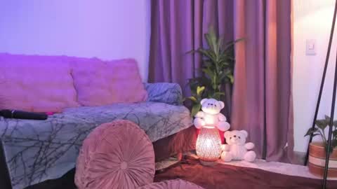 Lolly  online show from 30, 7, 2026