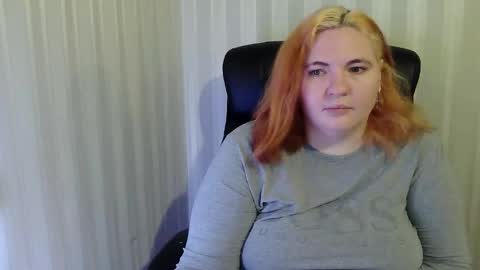 LollyNomelty online show from 19, 12, 2025