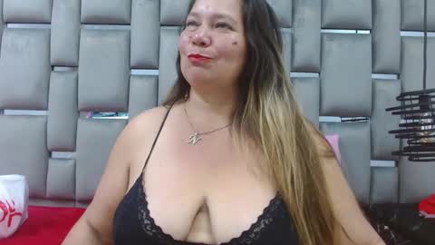 Snapshot of loly47 chatting on 10, 10, 2025 loly47 online show from 10, 10, 2025