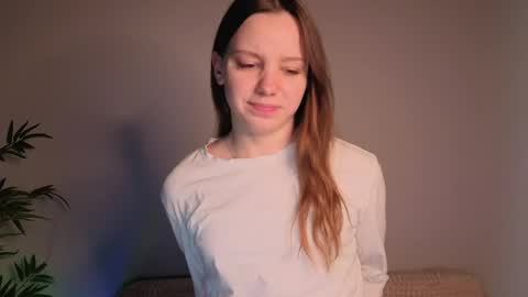lolytarose online show from 25, 5, 2026