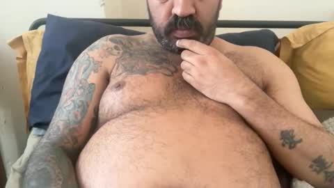 Snapshot of london_lad_101 chatting on 7, 5, 2026 london_lad_101 online show from 7, 5, 2026