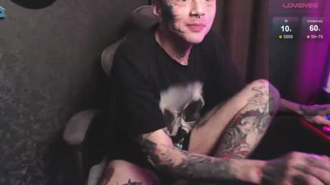 Snapshot of lone1ycrystal chatting on 11, 1, 2025 Chris online show from 11, 1, 2025