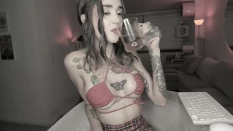 SABRINA online show from 20, 1, 2025