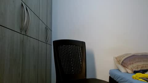 lonelydick2002 online show from 26, 11, 2025