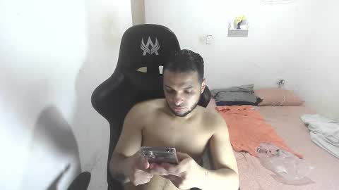 Marvin Santiago online show from 15, 3, 2026