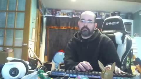 Snapshot of longandcut99 chatting on 13, 3, 2026 longandcut99 online show from 13, 3, 2026