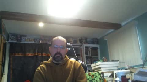 Snapshot of longandcut99 chatting on 16, 3, 2026 longandcut99 online show from 16, 3, 2026