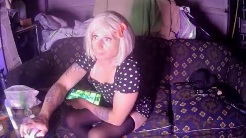 Snapshot of longbeachcd69 chatting on 7, 11, 2025 longbeachcd69 online show from 7, 11, 2025