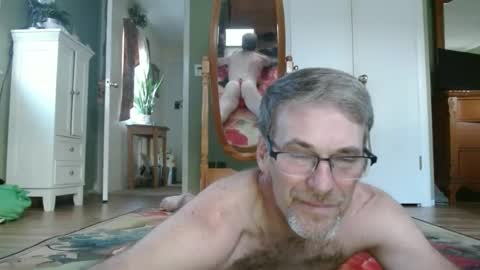Snapshot of longbowrider555 chatting on 22, 10, 2025 Jeff online show from 22, 10, 2025