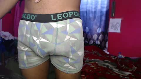 professionalbreastsucker online show from 28, 1, 2025