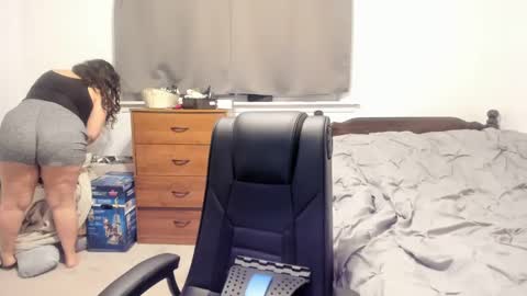 Rose online show from 1, 1, 2025