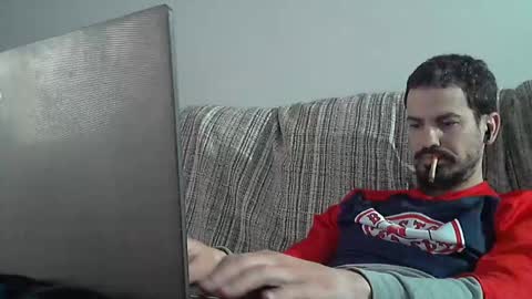 Snapshot of longnight5 chatting on 13, 2, 2025 Alejandro Rulitos Twitter longnight55 Intagram 5longnight5 online show from 13, 2, 2025