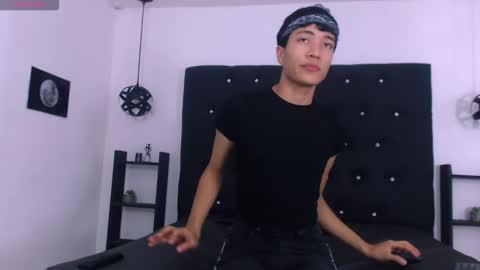 look pirs online show from 7, 1, 2026