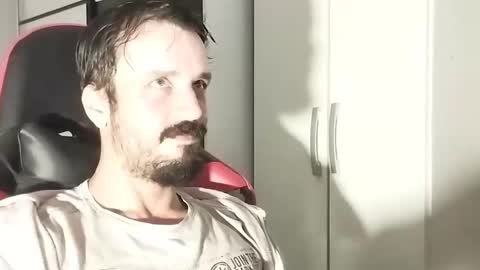 Snapshot of lookaz4010 chatting on 17, 2, 2025 Lucas online show from 17, 2, 2025