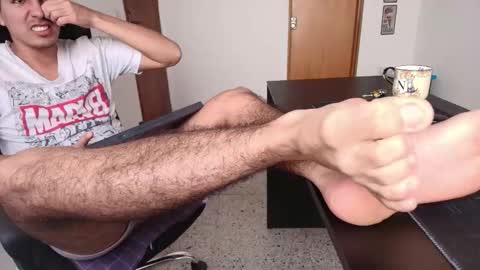 looki 16 online show from 11, 11, 2025