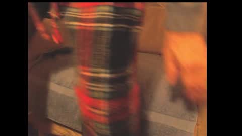 looking469 online show from 4, 1, 2025