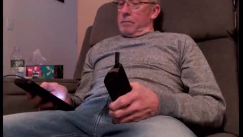 looking469 online show from 22, 2, 2026