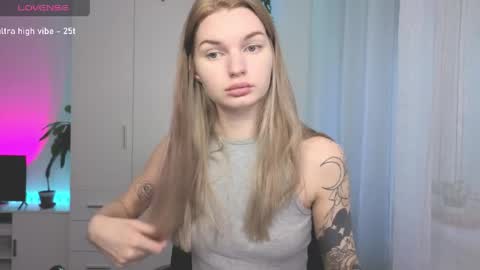 Snapshot of lookluna chatting on 24, 5, 2026 Luna online show from 24, 5, 2026