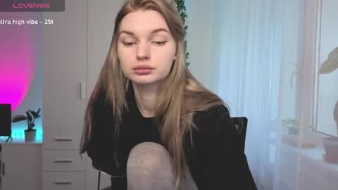 Snapshot of lookluna chatting on 31, 5, 2026 Luna online show from 31, 5, 2026