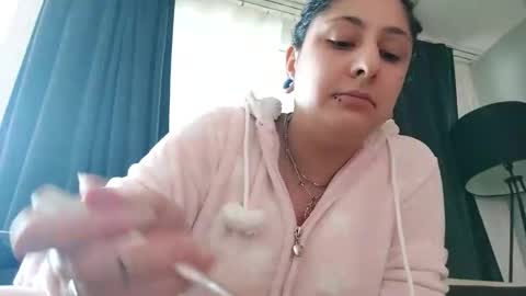 loolaunshaved online show from 16, 10, 2025