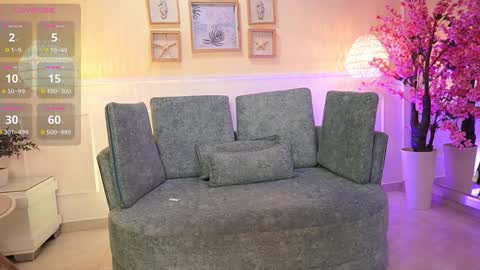 Loona Nyx online show from 13, 9, 2025