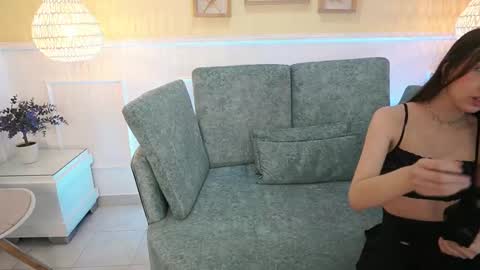 Loona Nyx online show from 17, 9, 2025