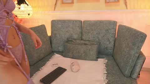 Loona Nyx online show from 6, 10, 2025