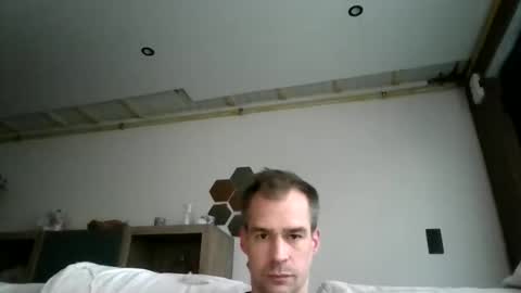 loonelyy online show from 6, 6, 2026