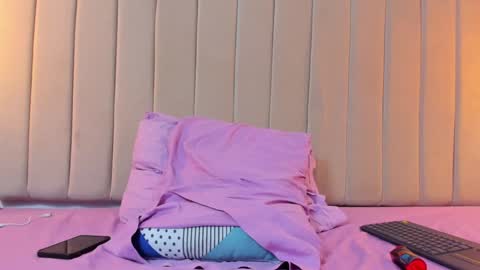 Snapshot of loperahot chatting on 5, 2, 2025 Lopera online show from 5, 2, 2025