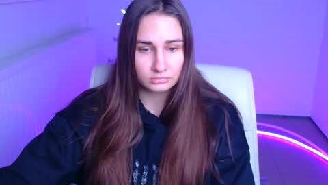 Snapshot of lora_kisses chatting on 18, 1, 2026 Lora online show from 18, 1, 2026