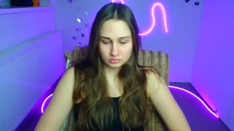 Snapshot of lora_kisses chatting on 22, 2, 2026 Lora online show from 22, 2, 2026