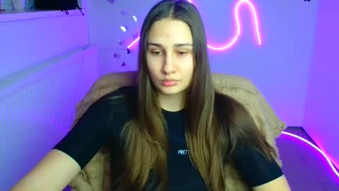 Snapshot of lora_kisses chatting on 26, 2, 2026 Lora online show from 26, 2, 2026